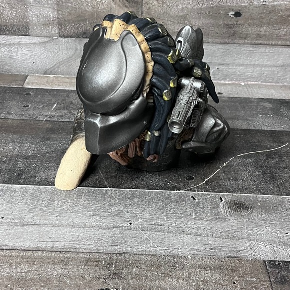 Diamond Select Toys Other - Diamond Select Toys Predator Vinyl Bust Bank 2015 Fox Sci-Fi Collectible Masked